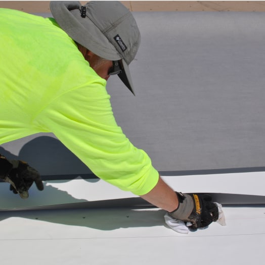 Installing Parasolo PVC membrane