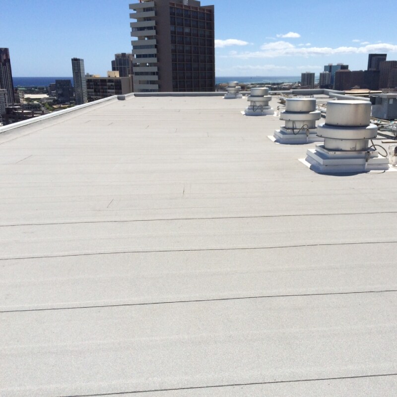 Long-lasting Siplast materials on commercial roof